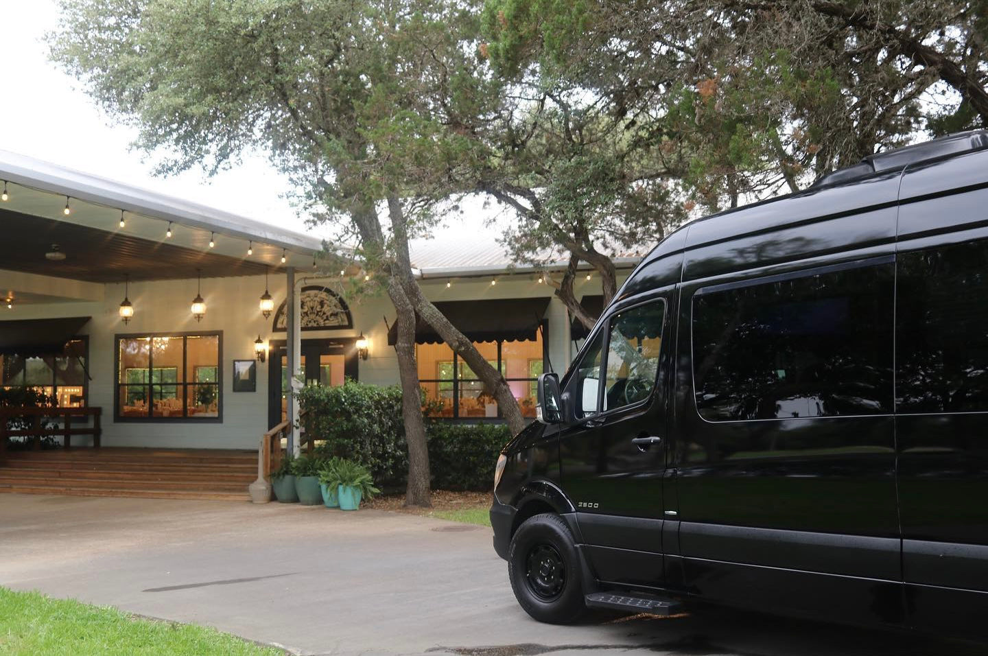 sprinter van limo for weddings in Austin, tx